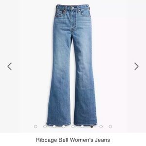 Levis Ribcage Flare